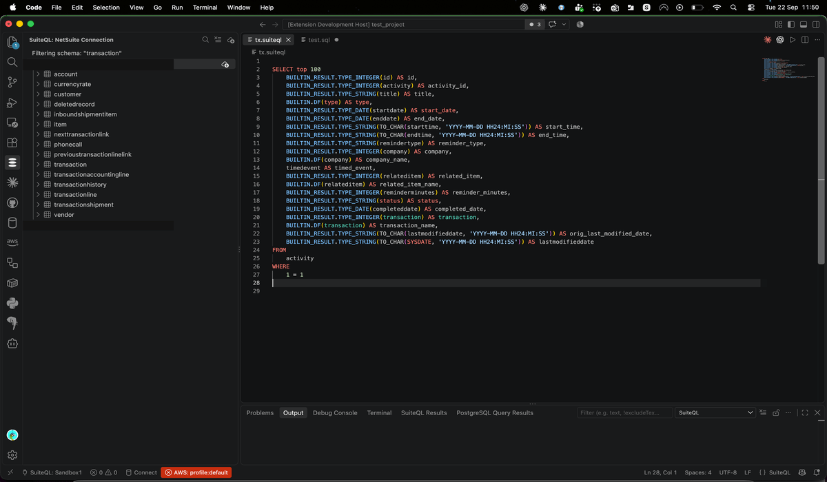 Query editor with syntax and schema-aware semantic highlighting